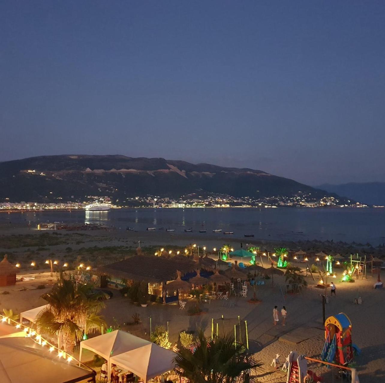 Soleil Apartment With Sunbed & Umbrella Vlorë Exterior foto